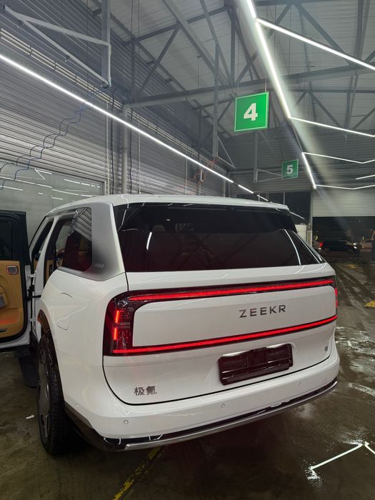 Zeekr 9X ultra 55 kVt