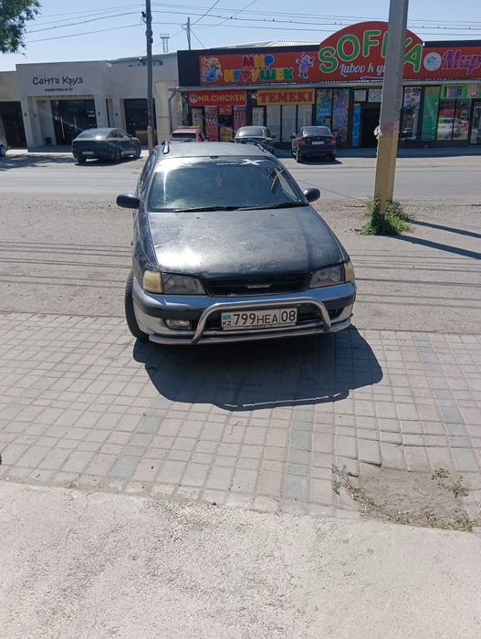Продается авто тайота калдина