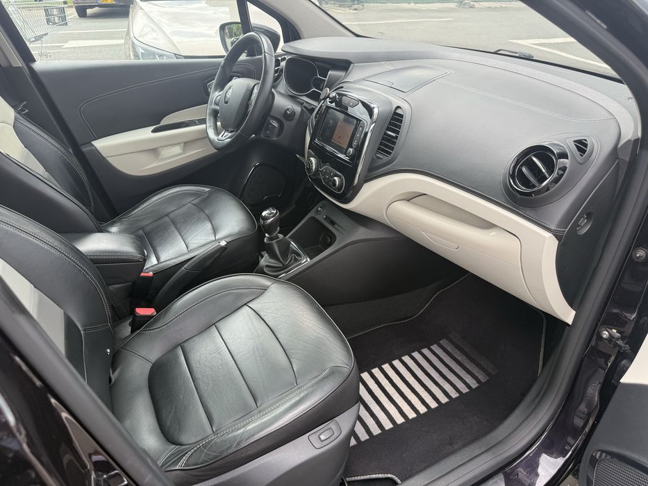 Renault Captur 2017 1.2tce Initiale Paris rate/garantie/buy back