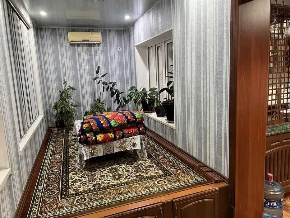 Сдаётся кв ор-р Хувайдо Метро Беруний 3/2/4 р-н Шайхантахурский