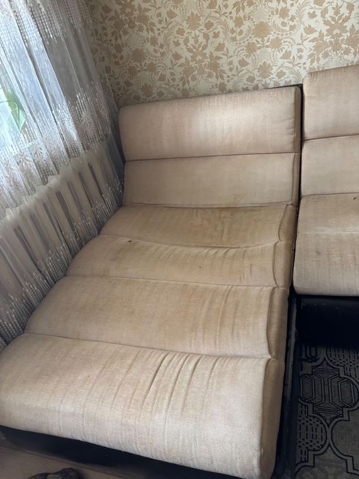 Отдам диван раскладной