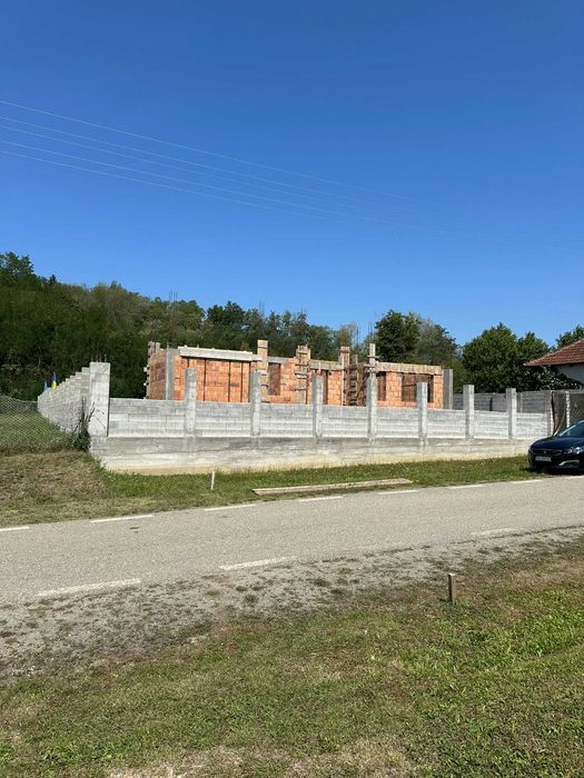 Casă în construcție, teren 1.100 mp, Groși – Margina