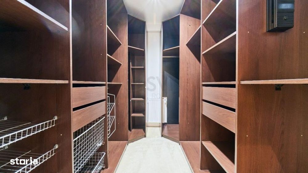 Vila Spatioasa L 5 Camere L Curte L Parcare L Domenii