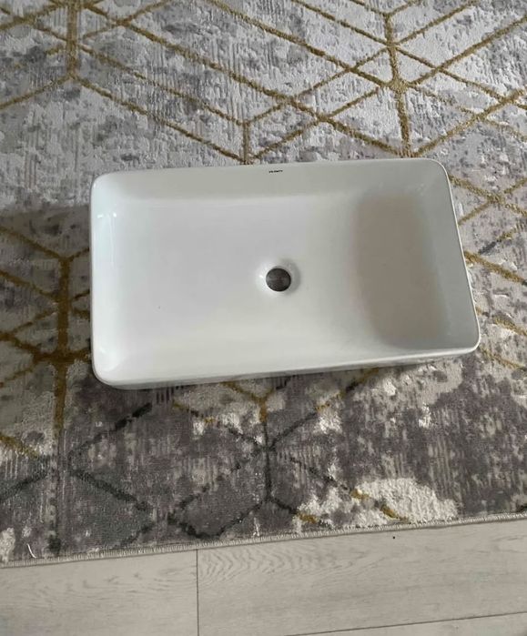 Продается раковина , новая