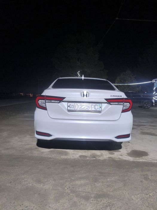 Срочно сотилади Honda craydr