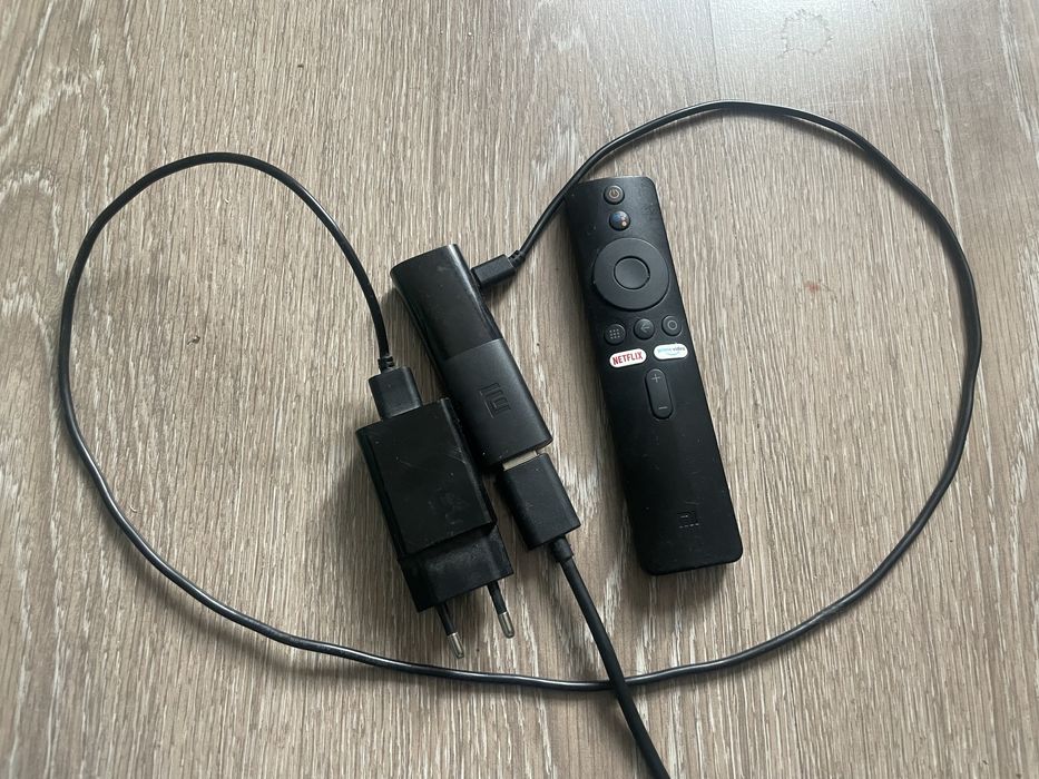 ТВ приставка Xiaomi Mi TV Stick MDZ-24-AA