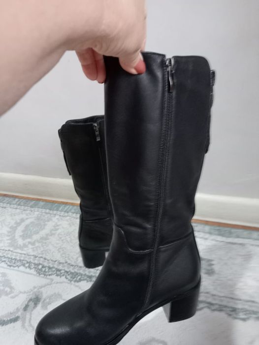 Қысқы етік сатылады