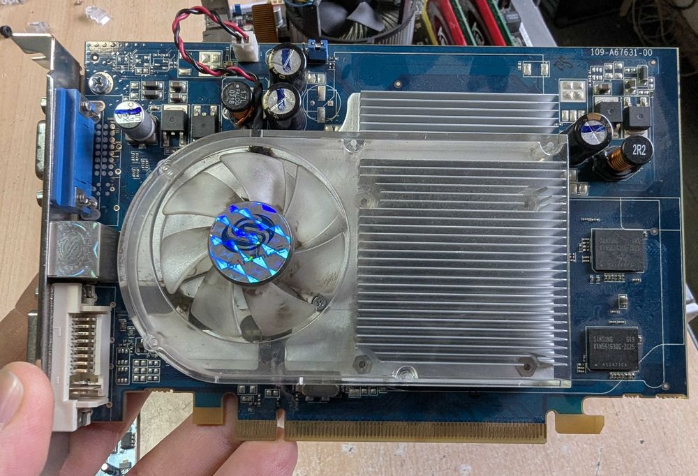 Kit placa baza Asus P5Q Pro, Q8200, 6G DDR3, video X1550 512M, M-Audio