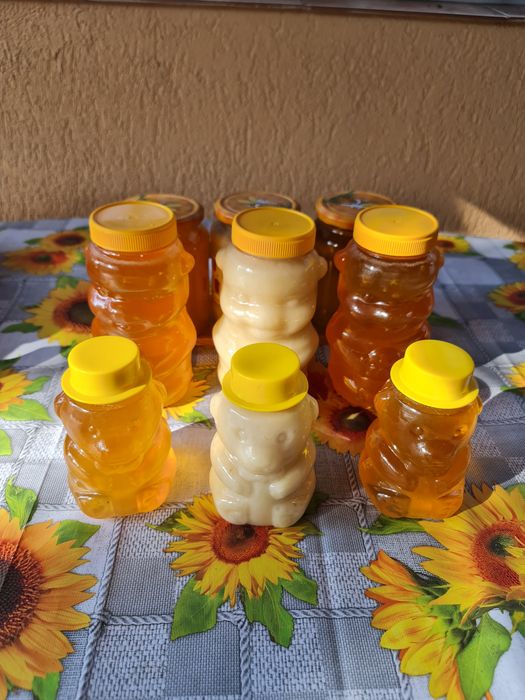 Vând miere de rapiță