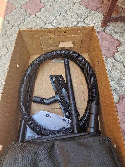 Aspirator Profesional și Sistem Șamponare , Igienizare & Curățare Saltele/Covoare, Kirby Avalir 2 , Focus pe Sănătate / Alergii , Calitate , Accesorii