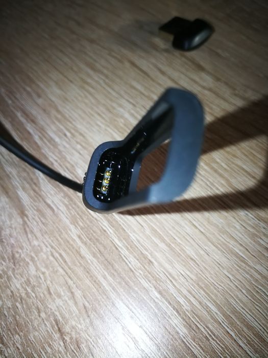 Încărcător. Bluetooth wireless Fitbit