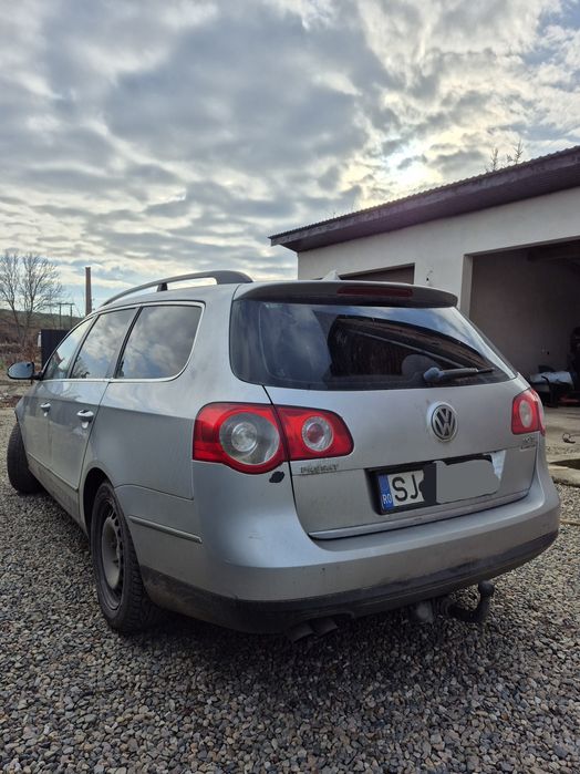 Volkswagen Passat b6 2l tdi 140 cp complect sau dezmembrez
