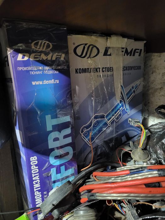 Продам запчасти на приору и гранту