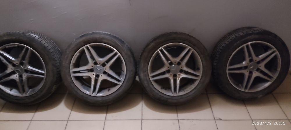 Продам комплект 4 баллона