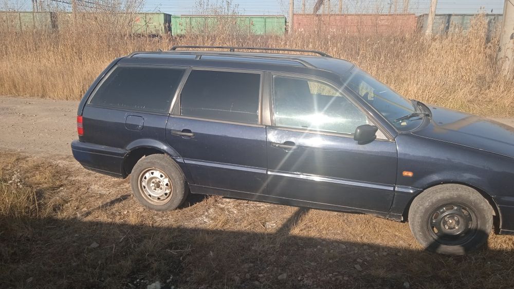 Автомобиль Фольксваген Пассат б4