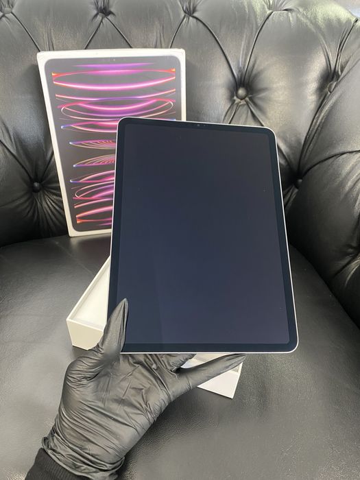 iPad Pro 11-Inch / 128 GB / Space Gray