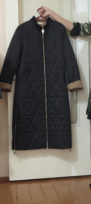 Kurtka yangiday juda kam kiyilgan 50 razmer