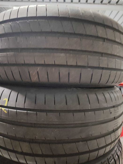 2бр. летни гуми 225/55/17 Goodyear