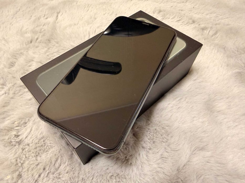 КАТО НОВ iPhone 11 Pro Max 256GB - без драскотини!