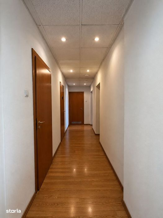 Academiei - Spatiu versatil, servicii, biroruri, notarial