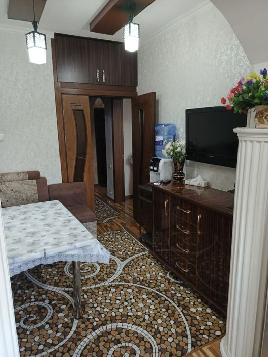 Продается 2/4/5 квартира ТТЗ Ахмад Югнаки