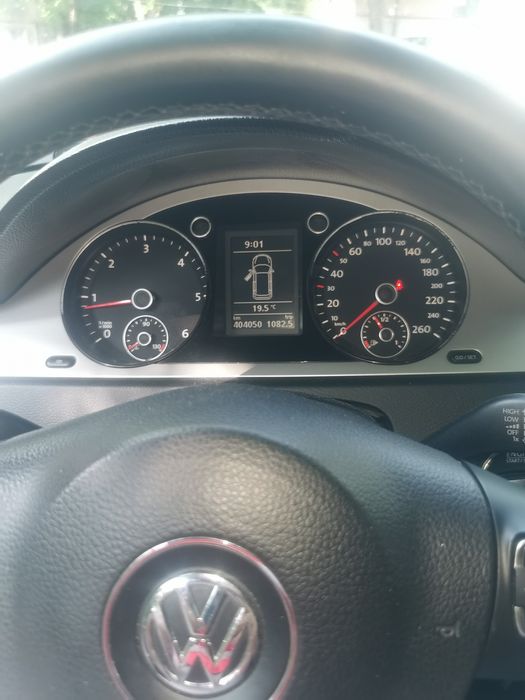 VOLKSWAGEN Passat 2010 — imagine 4