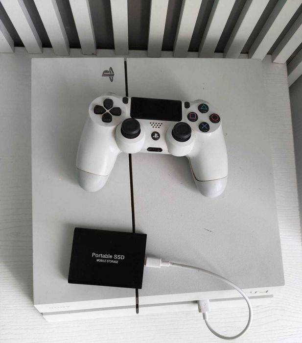Плейстейшън4 Слим(PS4 Slim)
