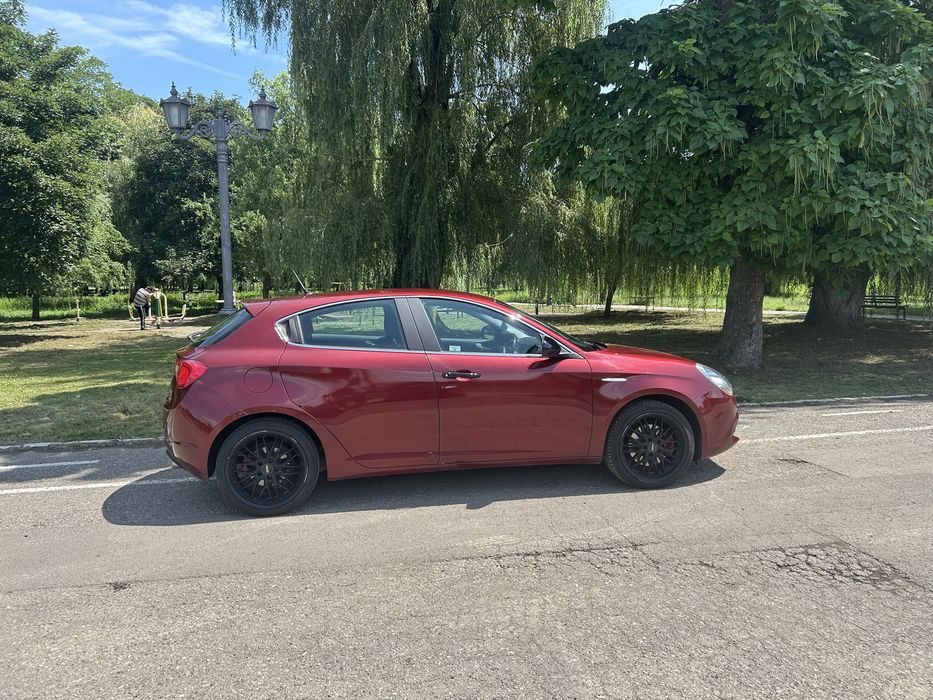 alfa romeo giullieta -VOLAN DREAPTA -inmatriculata