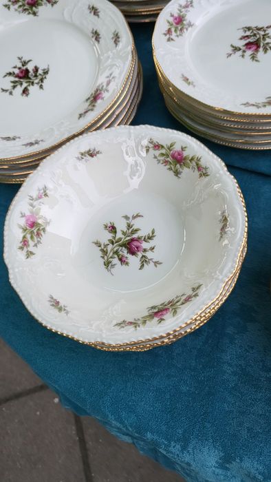 Сервиз за хранене