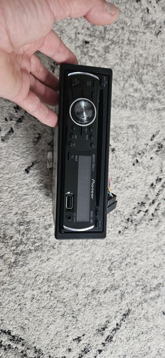 Casetofon auto Pioneer  cu usb
