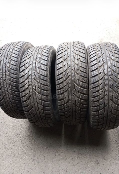 Комплект зимних шин «KUMHO»