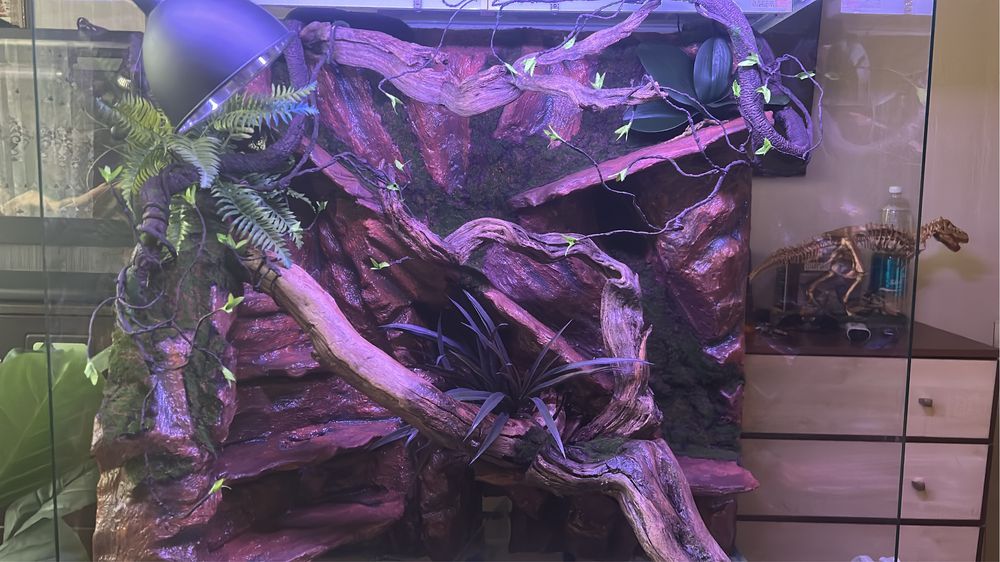 Изготовление террариумов