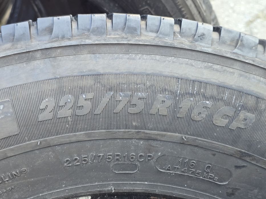 225 75 16c Michelin