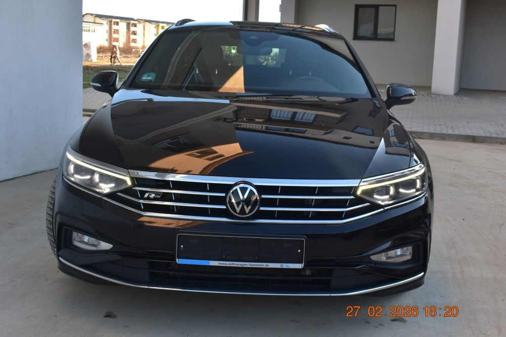 Volskwagen Passat 2,0 dsg R-line Piele R Matrix  Masaj Memoriy Digital