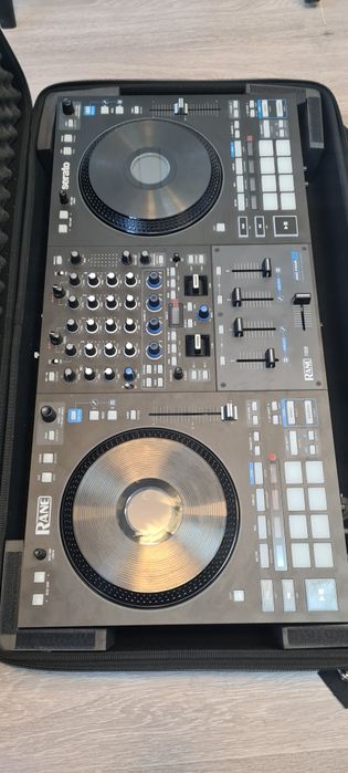 RANE FOUR DJ контролер