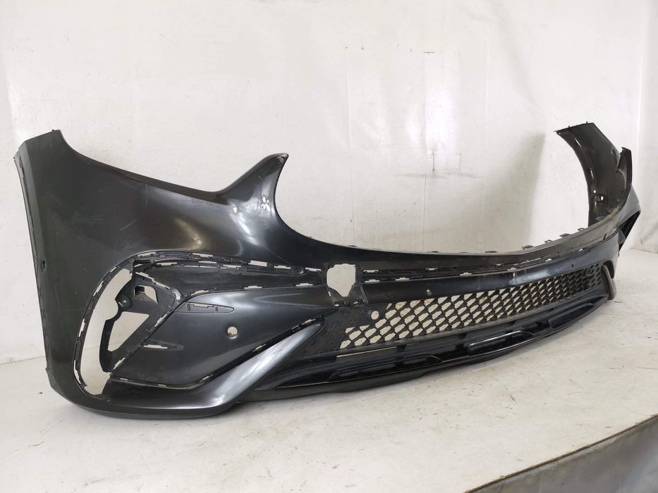 Предна броня с долна решетка Мерцедес-Бенц ГЛЦ / Mercedes-Benz GLC [ -