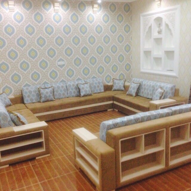 Yumshoq mebellarni sifatli tamirlash. Eski mebelarni tamirlash Divan