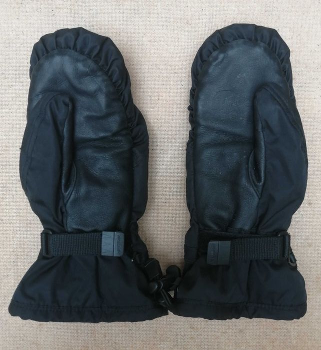 Ски сноуборд ръкавици Hestra лапа #M и Dakine Nova # XL с протектори