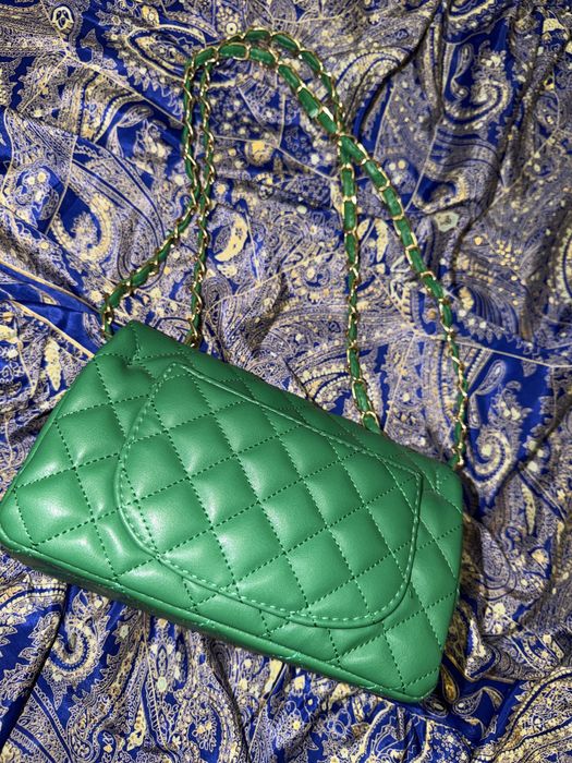 Geanta Chanel de dama marime mica