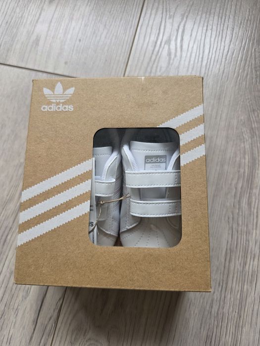 Детски маратонки Adidas Superstar Crib
