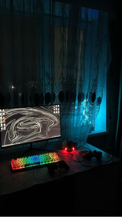 Настольный компьютер