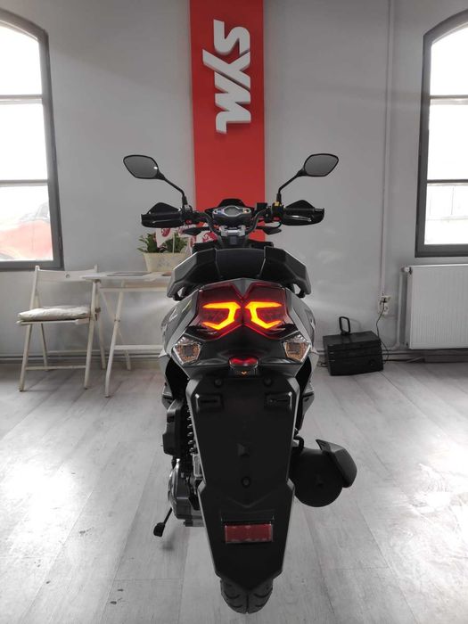 Scuter SYM JET4 RX 50cc! Permis B sau AM. Rate !