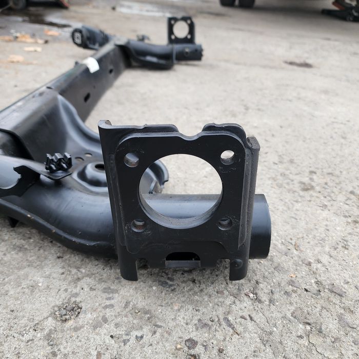 Заден мост за рено клио 5