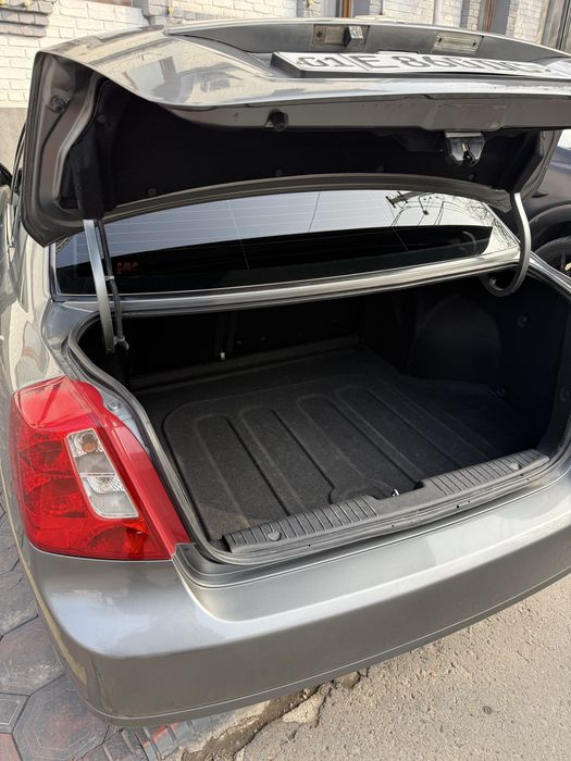 Ласетти 2013 год автомат