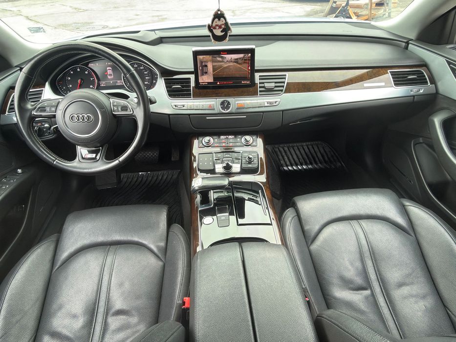 Audi A8 quatrro - 460к.с.