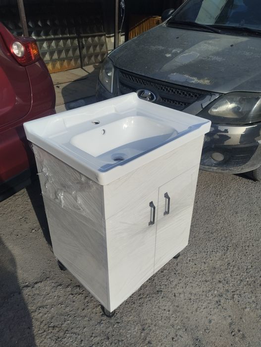 Тумба материал пластик водостойкий