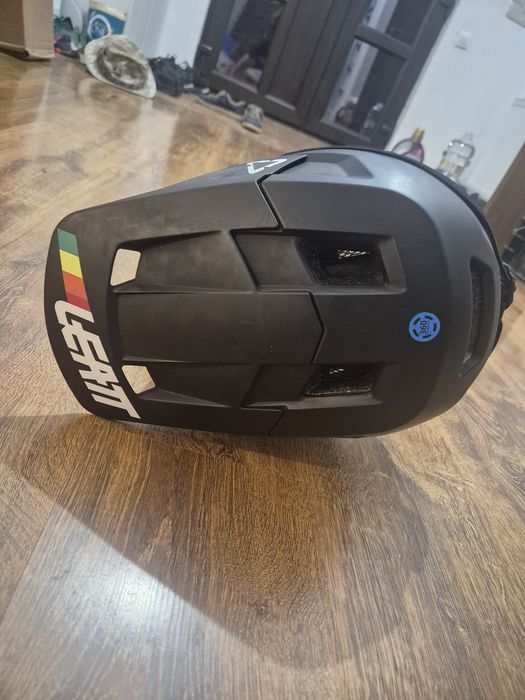 Cască Leatt full face