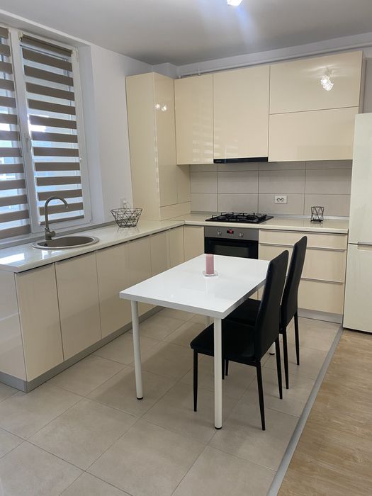 Inchiriez apartament 2 camere studio in ADM residence