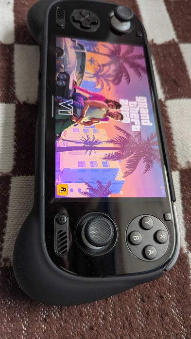 AYN Odin 3 игрална конзола