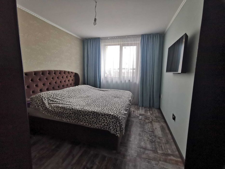 Casa de vânzare tip duplex